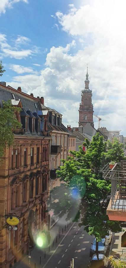 Sonniges Zimmer Mit Balkon Im Herzen Mannheims المظهر الخارجي الصورة